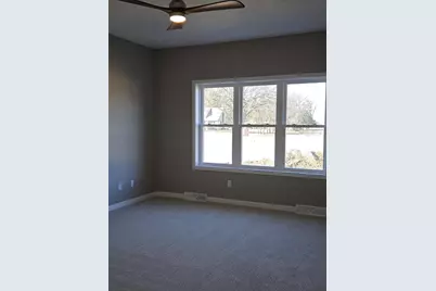 3723 Newcastle Drive #32, Janesville, WI 53546 - Photo 5