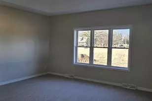 3725 Newcastle Dr, Janesville, WI 53546 - Photo 17