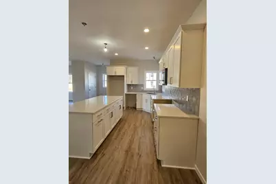 3725 Newcastle Drive #31, Janesville, WI 53546 - Photo 5
