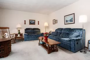 2058 Bootmaker Dr, Beloit, WI 53511 - Photo 3