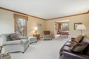 22 Pebble Beach Cir, Madison, WI 53717 - Photo 9
