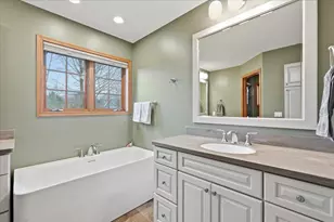 22 Pebble Beach Cir, Madison, WI 53717 - Photo 39