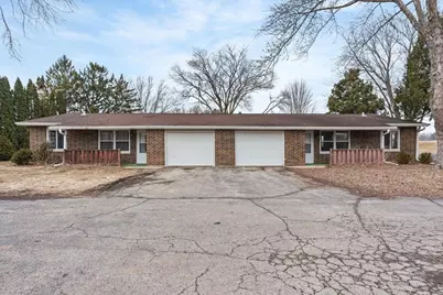 405-407 Simonson Street, Cambridge, WI 53523 - Photo 1