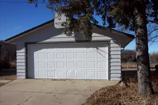 N3019 Smokey Hollow Rd, Poynette, WI 53955 - Photo 3