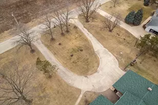 3459 Flack Rd, Beloit, WI 53511 - Photo 9