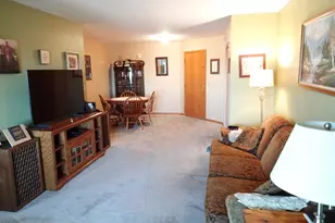 102 Prairie Heights Dr, Verona, WI 53593 - Photo 3