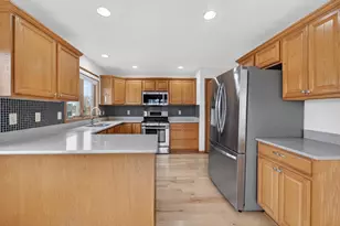 3100 Weybridge Dr, Sun Prairie, WI 53590 - Photo 11