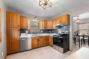 614 S Lincoln Ave, Beaver Dam, WI 53916 - Photo 11