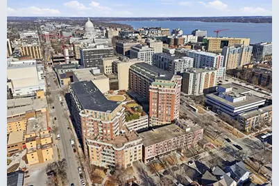 360 W Washington Avenue #1413, Madison, WI 53703 - Photo 1