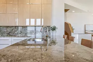 360 W Washington Ave, Madison, WI 53703 - Photo 13