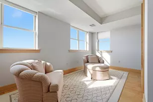 360 W Washington Ave, Madison, WI 53703 - Photo 37