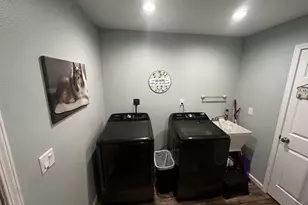 410 Glen Becker Ct, Wisconsin Dells, WI 53965 - Photo 23