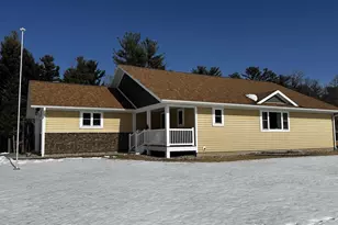 410 Glen Becker Ct, Wisconsin Dells, WI 53965 - Photo 3