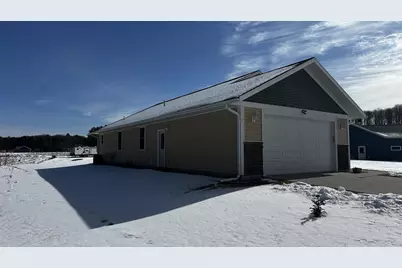 410 Glen Becker Court, Wisconsin Dells, WI 53965 - Photo 5