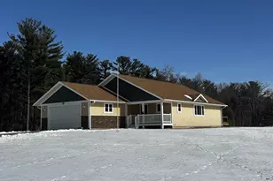 410 Glen Becker Ct, Wisconsin Dells, WI 53965 - Photo 3