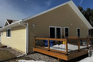 410 Glen Becker Ct, Wisconsin Dells, WI 53965 - Photo 15