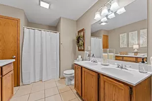 518 E Main St, Reedsburg, WI 53959 - Photo 29