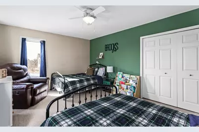 4102 Meadow Valley Drive, Madison, WI 53704 - Photo 21