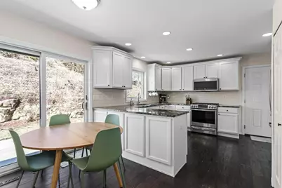 4102 Meadow Valley Drive, Madison, WI 53704 - Photo 5