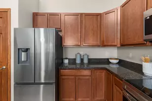 1517 Martin St, Madison, WI 53713 - Photo 7