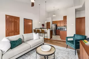 1517 Martin St, Madison, WI 53713 - Photo 9