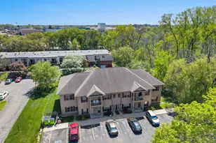 1517 Martin St, Madison, WI 53713 - Photo 3