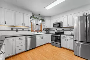 W10964 Big Slough Rd, Portage, WI 53901 - Photo 11