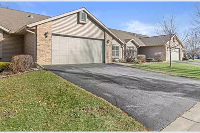 1156 Sawyer Way #1156, Sun Prairie, WI 53590 - Photo 3