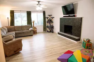 1942 S Mound Ave, Beloit, WI 53511 - Photo 3