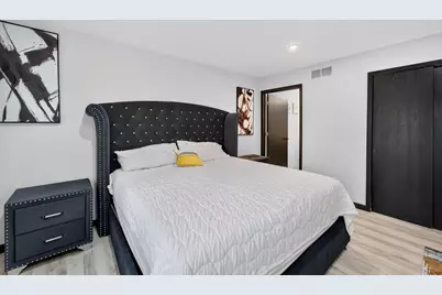 2911 Marina Drive, Middleton, WI 53562 - Photo 25