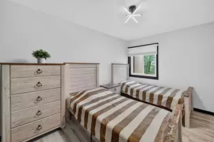 2911 Marina Dr, Middleton, WI 53562 - Photo 31