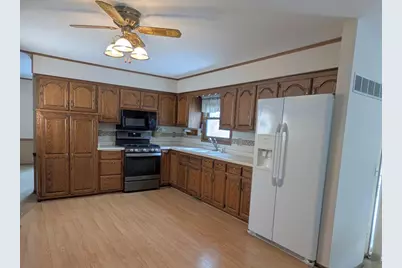 1205 Sand Street, Watertown, WI 53098 - Photo 11