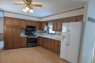 1205 Sand St, Watertown, WI 53098 - Photo 11