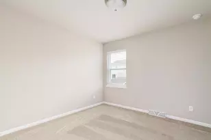 624 Tabby Turn Dr, Middleton, WI 53562 - Photo 11