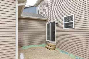 624 Tabby Turn Dr, Middleton, WI 53562 - Photo 15