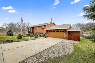 5345 Queensbridge Road, Madison, WI 53714 - Photo 3