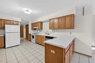 1214-1216 N High Point Rd, Middleton, WI 53562 - Photo 13