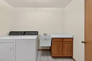 1214-1216 N High Point Rd, Middleton, WI 53562 - Photo 17