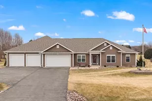 3281 Burke Rd, Sun Prairie, WI 53590 - Photo 1