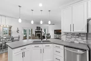 3281 Burke Rd, Sun Prairie, WI 53590 - Photo 13