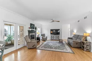 3281 Burke Rd, Sun Prairie, WI 53590 - Photo 5