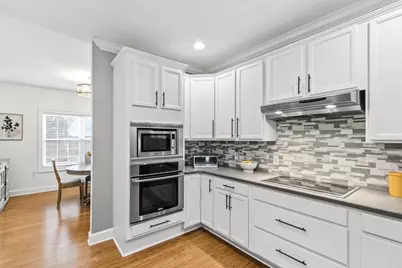 3281 Burke Road, Sun Prairie, WI 53590 - Photo 11