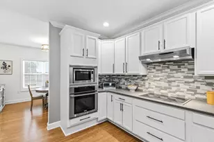 3281 Burke Rd, Sun Prairie, WI 53590 - Photo 11