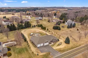 3281 Burke Rd, Sun Prairie, WI 53590 - Photo 71