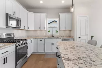 5815 Divine Street, Madison, WI 53718 - Photo 7