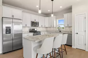 5815 Divine st, Madison, WI 53718 - Photo 3