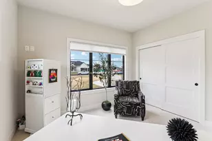 909 Westbridge Ct, Waunakee, WI 53597 - Photo 33