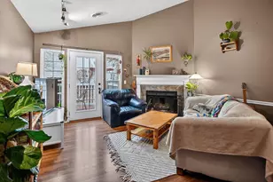 7102 Flagship Dr, Madison, WI 53719 - Photo 9