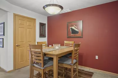 5334 Congress Avenue #4, Madison, WI 53718 - Photo 9