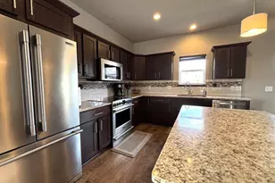 613 Trotter Dr, Mount Horeb, WI 53572 - Photo 7